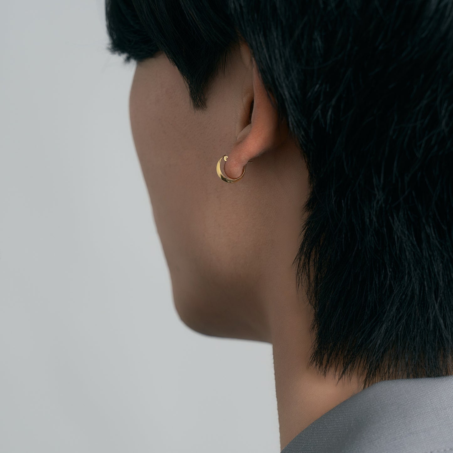K18 月甲 フープピアス(10×5)