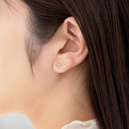 K10 フラワー スタッドピアス（ピンク）