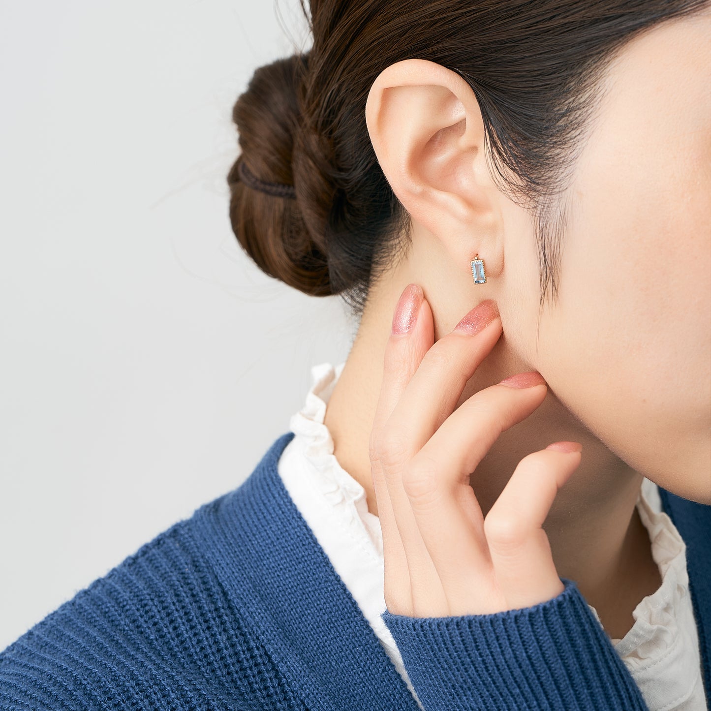 K10 つや消し スクエア ピアス - ➁（ブルートパーズ）