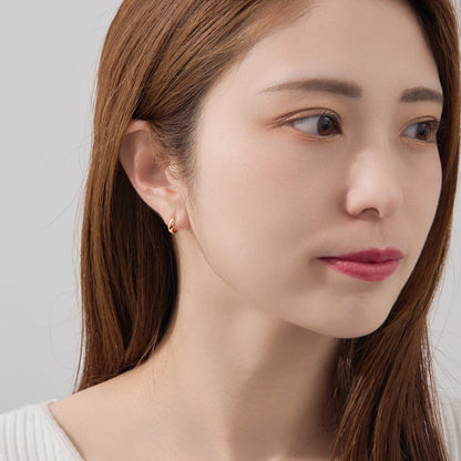 K18 月甲 フープピアス（10×3）