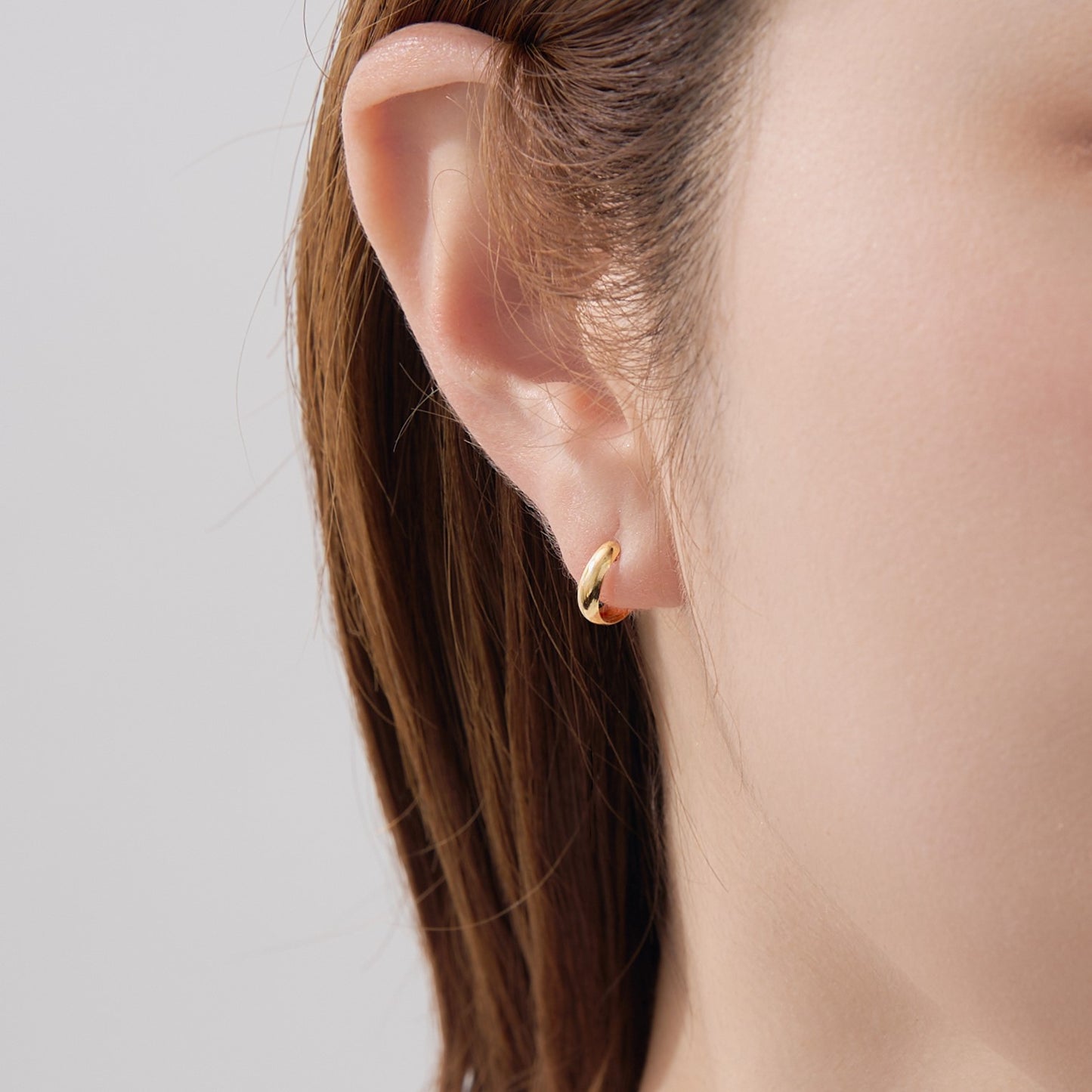 K18 月甲 フープピアス（10×3）