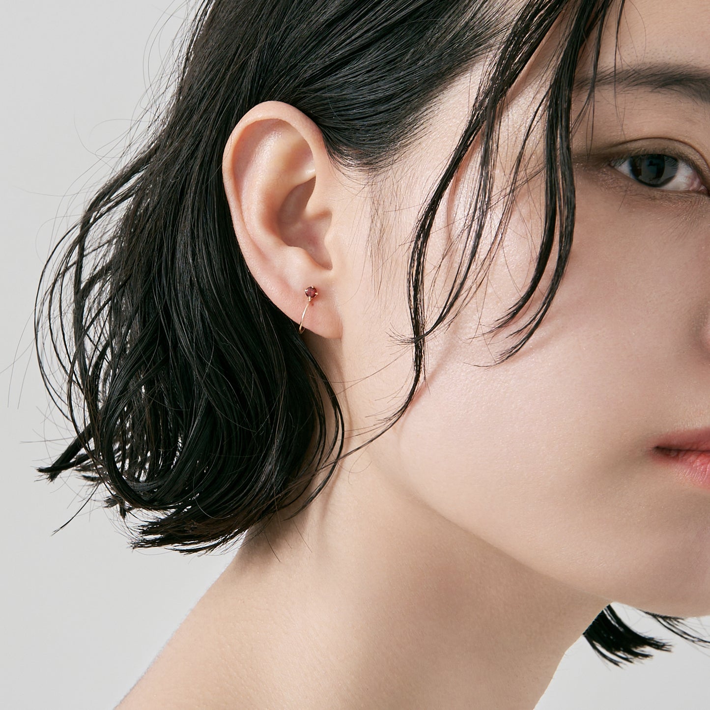 K10  誕生石 イヤリング（1月：ガーネット）