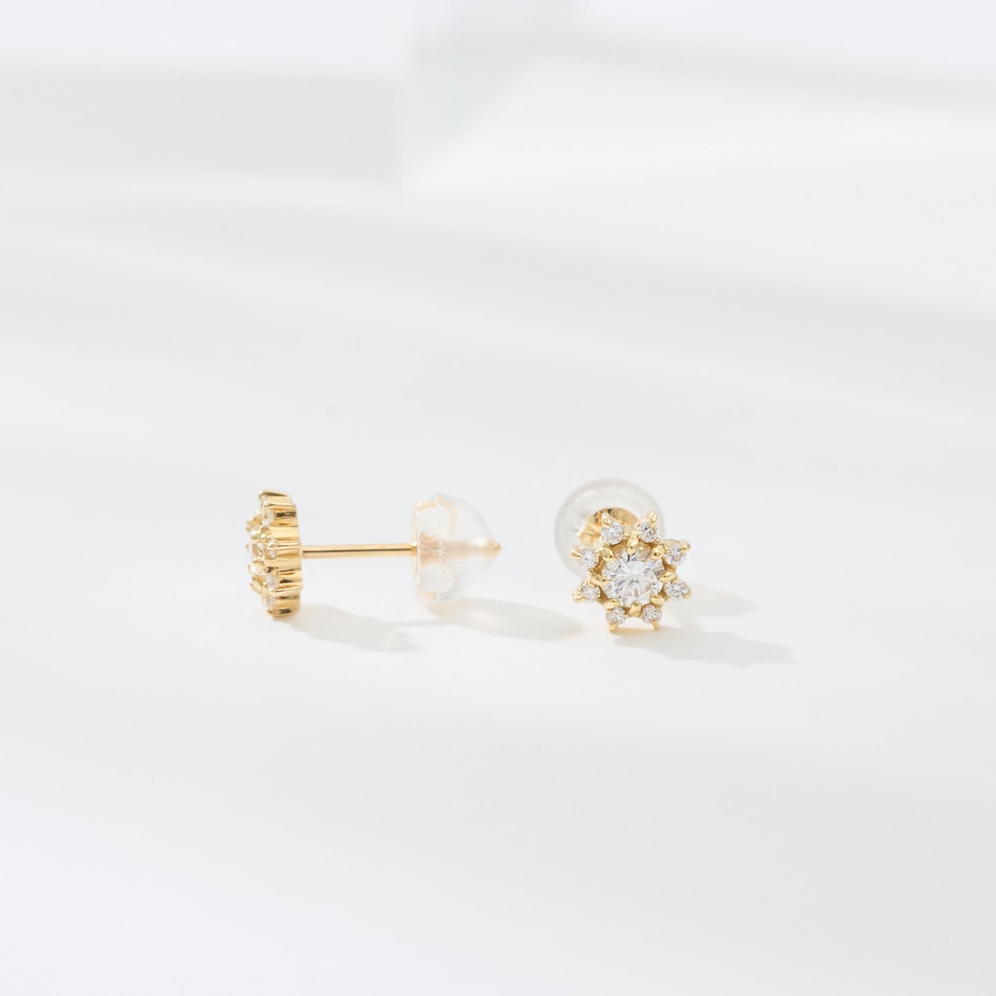 K18 誕生石×ダイヤモンド スタッドピアス （4月：ダイヤモンド）