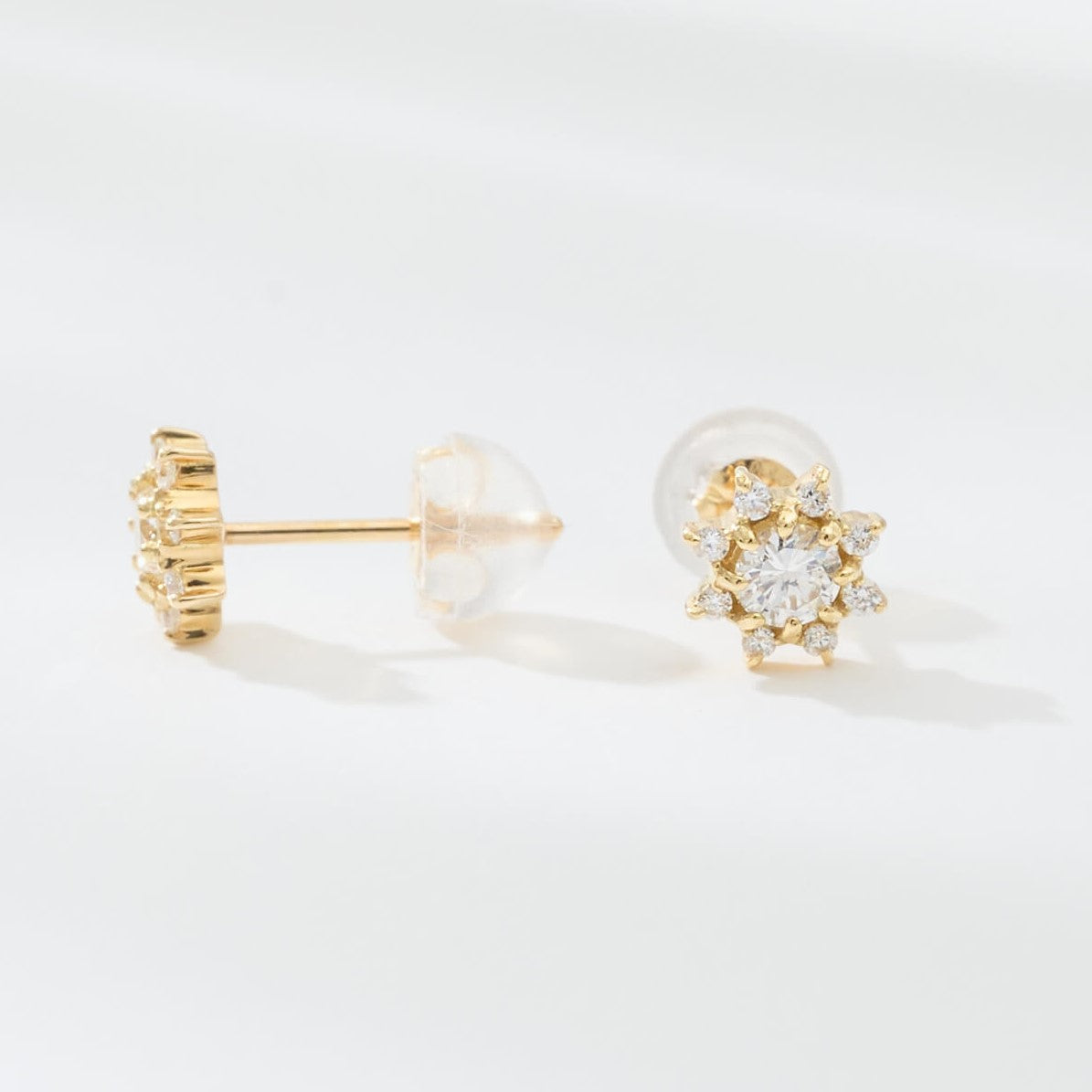 K18 誕生石×ダイヤモンド スタッドピアス （4月：ダイヤモンド）