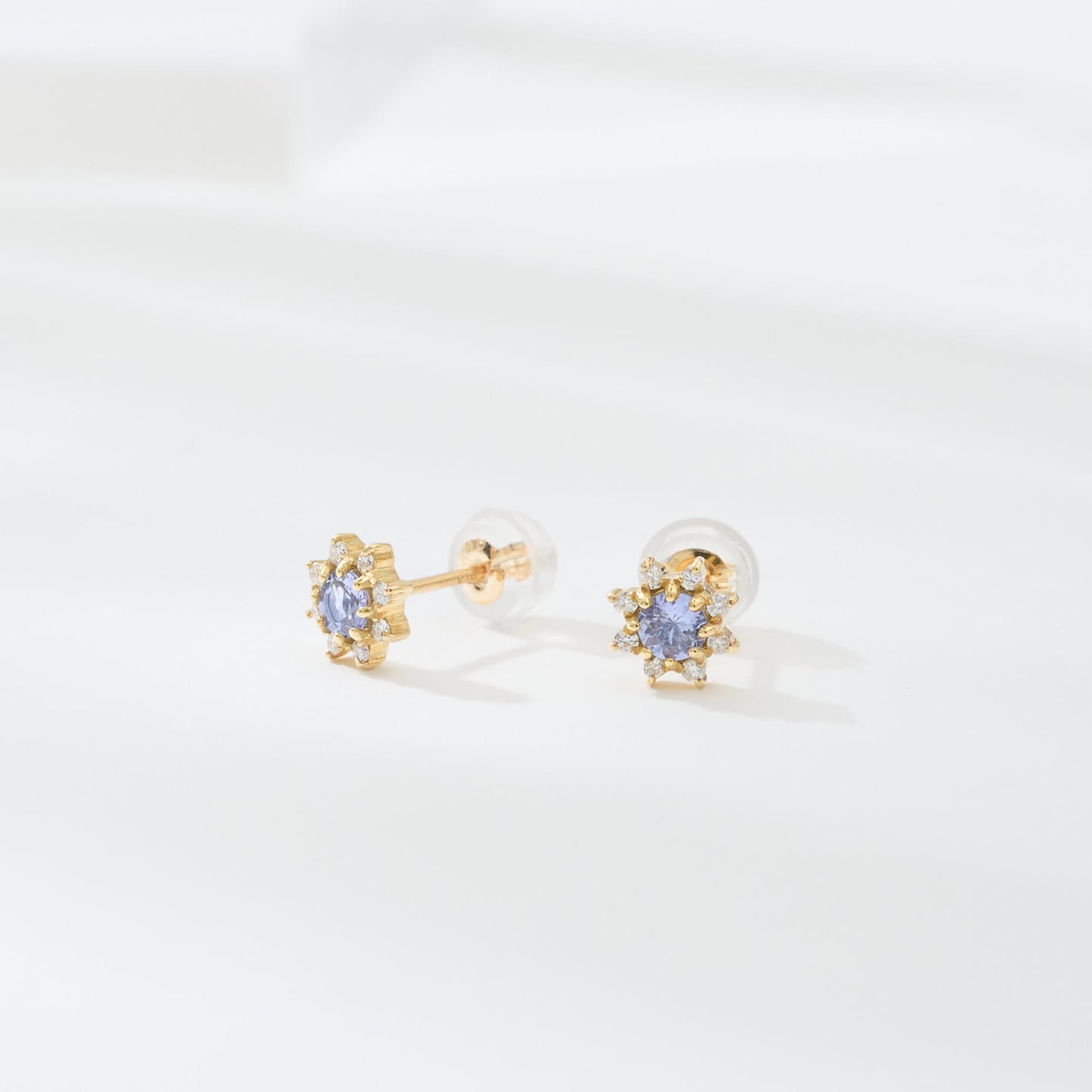 【受注生産】K18 誕生石×ダイヤモンド スタッドピアス （12月：タンザナイト）