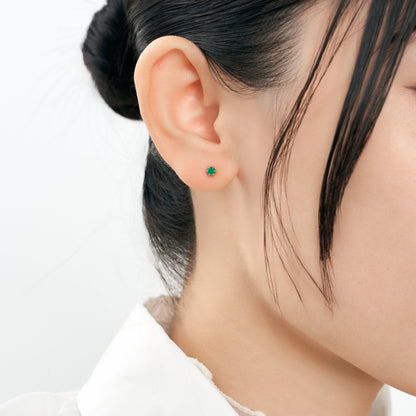 K18 誕生石 スタッドピアス 3mm（5月：エメラルド）