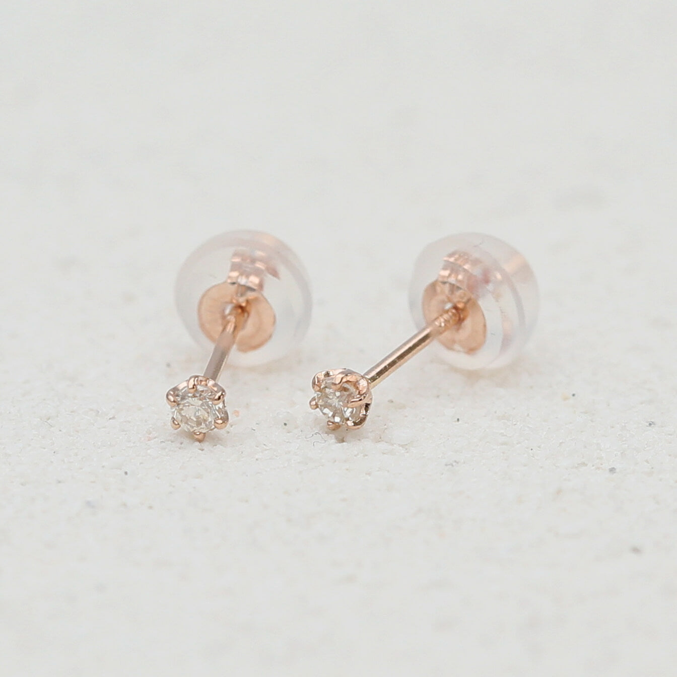 K10 一粒ダイヤモンド スタッドピアス 計0.06ct（YG/PG）