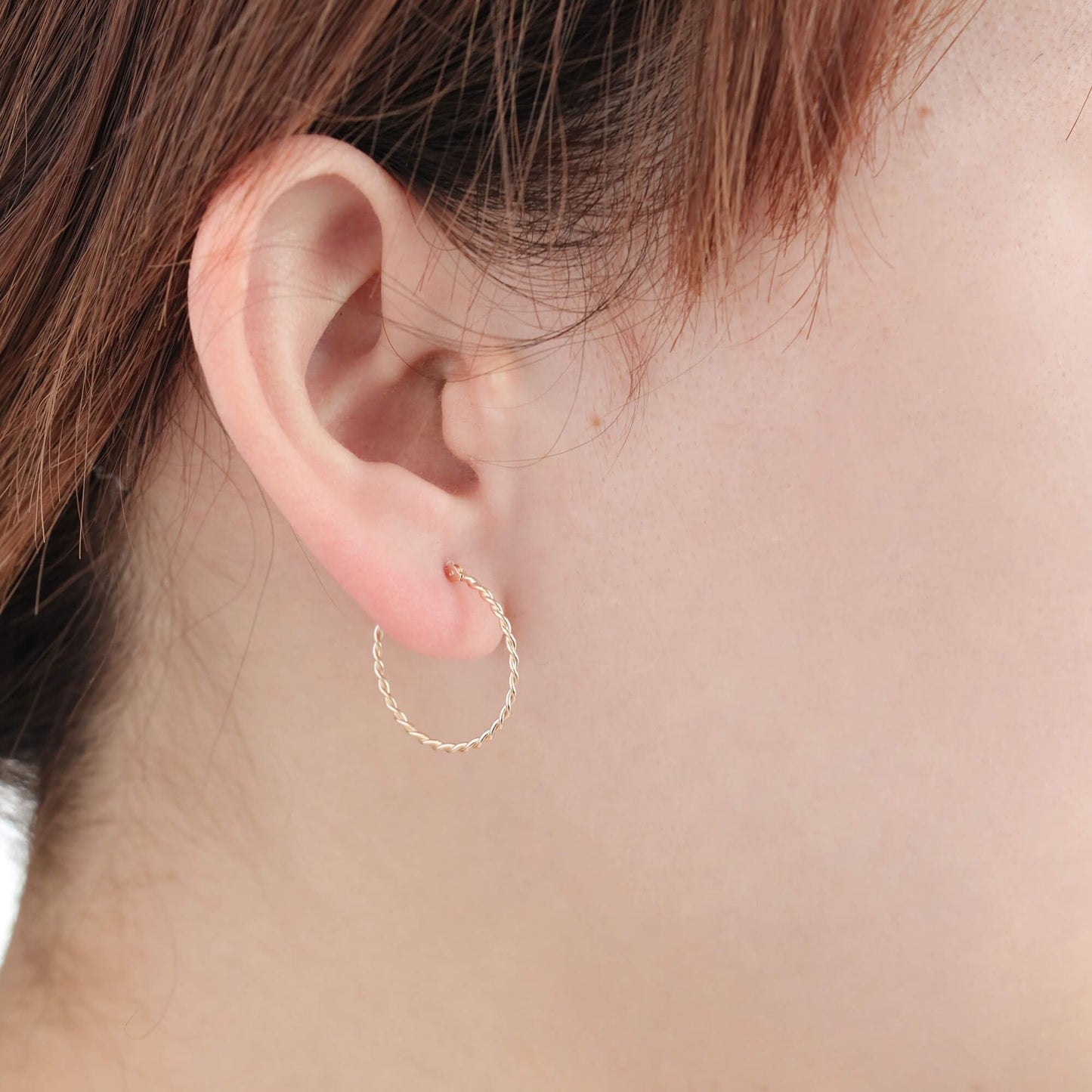 K10 編み込み フープピアス（02）
