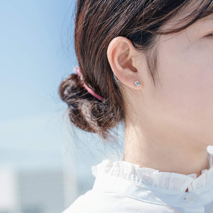 K10 誕生石  スクエア スタッドピアス（3月：アクアマリン）