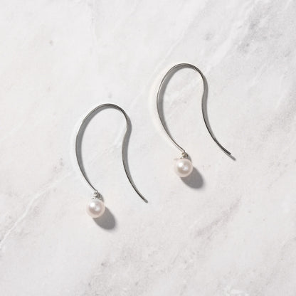 Pt900 アコヤパール フックピアス（4mm）