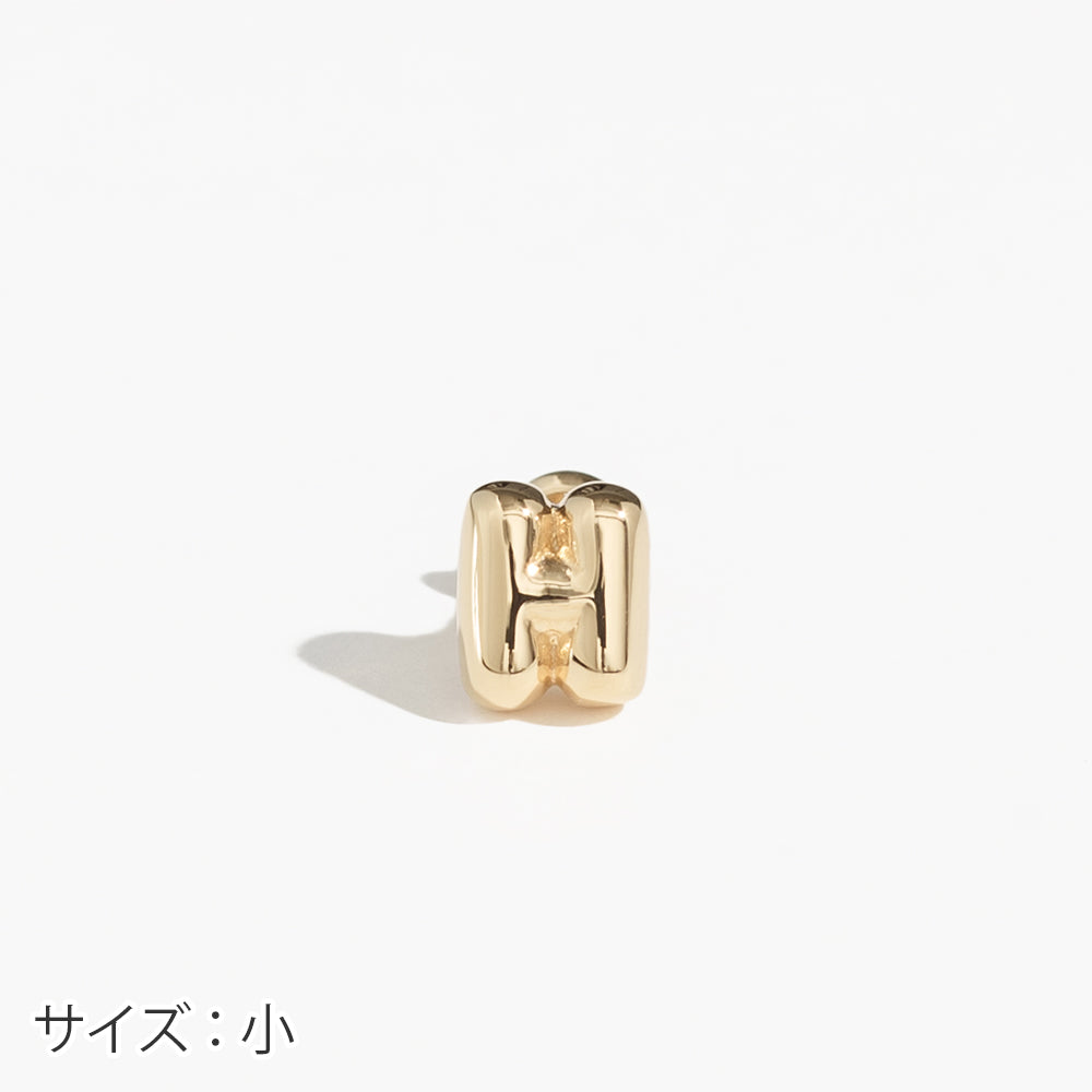 【片耳】SV925 イニシャルピアス （H：大/小）