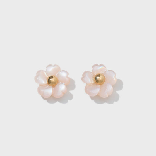 K10 フラワーシェル スタッドピアス（ピンク）
